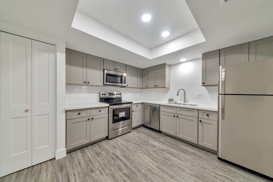 More Photos Of 1001 W Flint St, Chandler Apartments For Sale