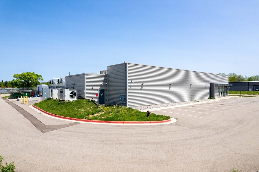 More Photos Of 10310 Harvest Park, Dimondale Warehouse For Lease