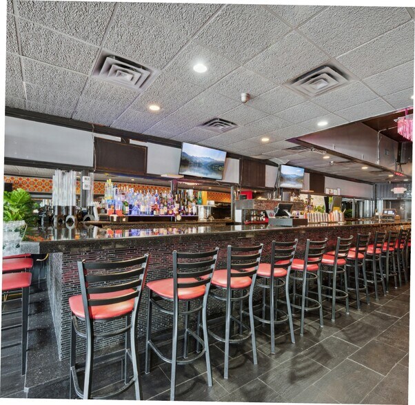 More Photos Of 437 Main St, West Orange Restaurant For Sale