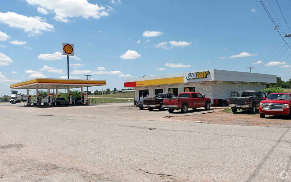 Primary Photo Of 6801 Industrial Blvd, Edmond Convenience Store For Sale