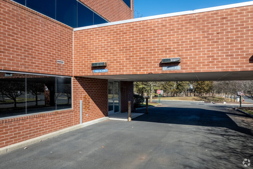 More Photos Of 1130 Route 22 E, Bridgewater Office For Sale