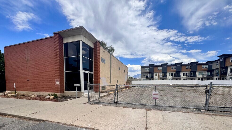 More Photos Of 7689 S Center Sq, Midvale Office For Sale