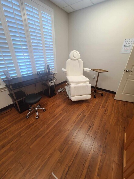 More Photos Of 13241 Bartram Park Blvd, Jacksonville Medical For Lease