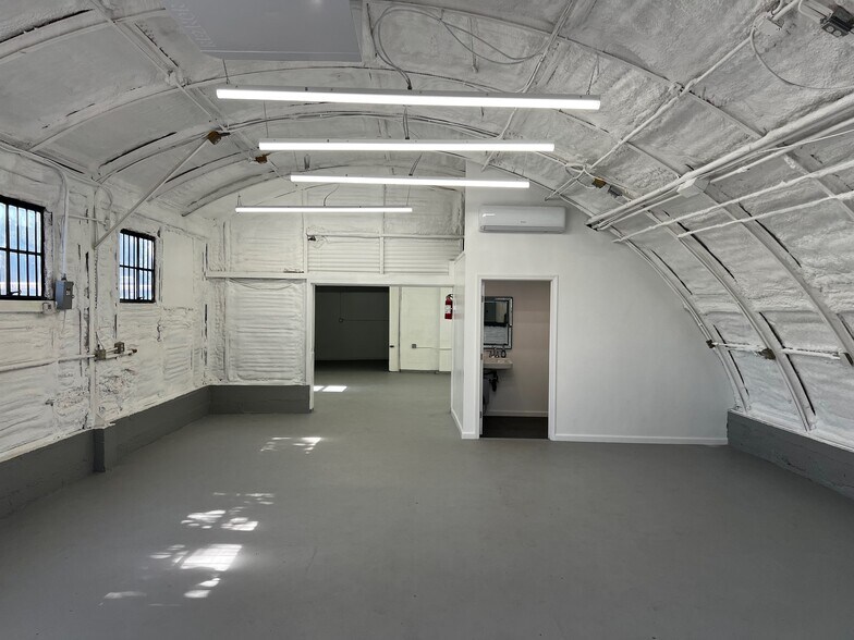 More Photos Of 17450 Shelburne Way, Los Gatos Warehouse For Lease