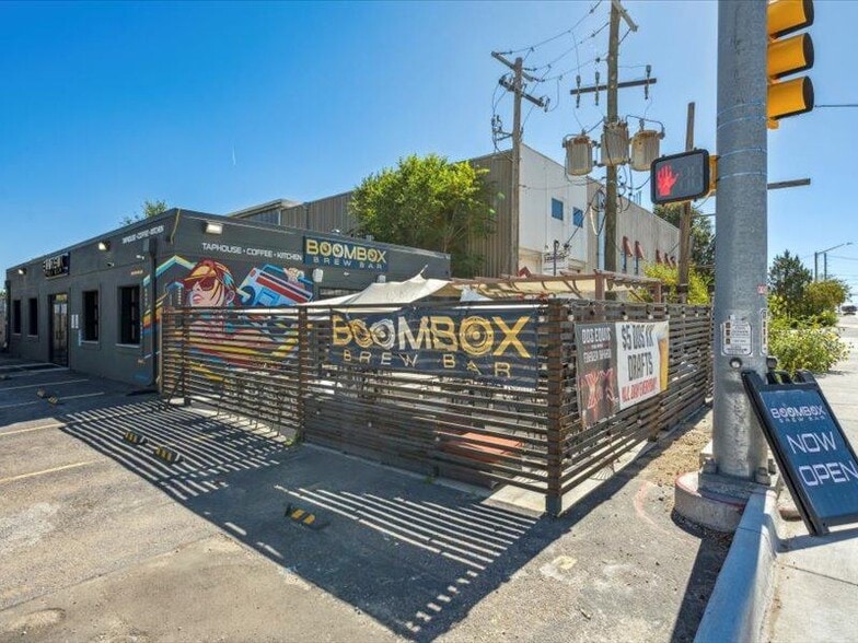 More Photos Of 5686 Pecos St, Denver Restaurant For Sale