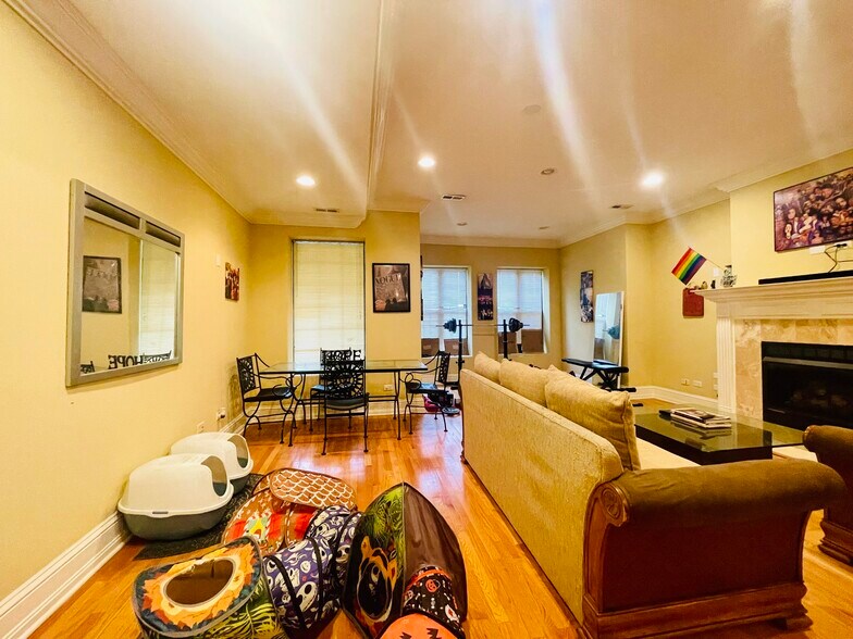 More Photos Of 5526 S Indiana Ave, Chicago Apartments For Sale