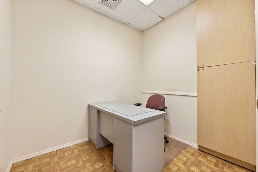 More Photos Of 2345 65th St, Brooklyn Storefront Retail Office For Sale