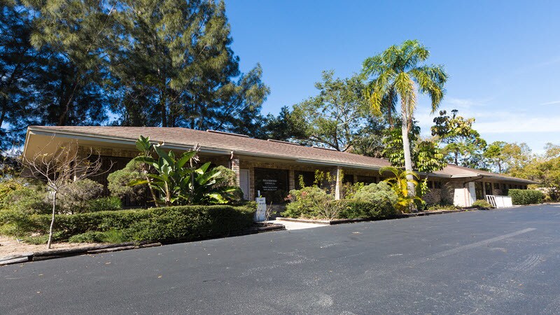 More Photos Of 1258 W Bay Dr, Largo Medical For Lease