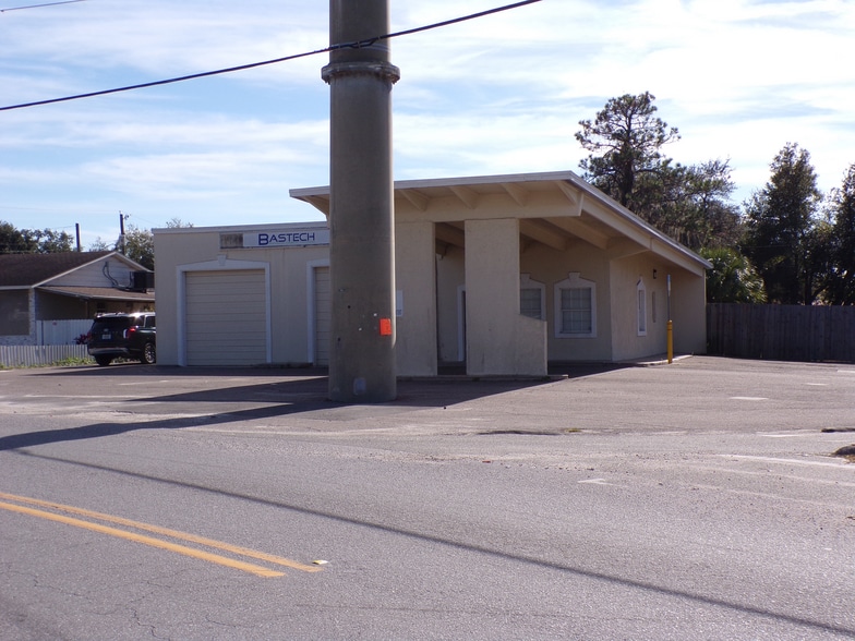 More Photos Of 2301 E Main St, Lakeland Service Station For Sale
