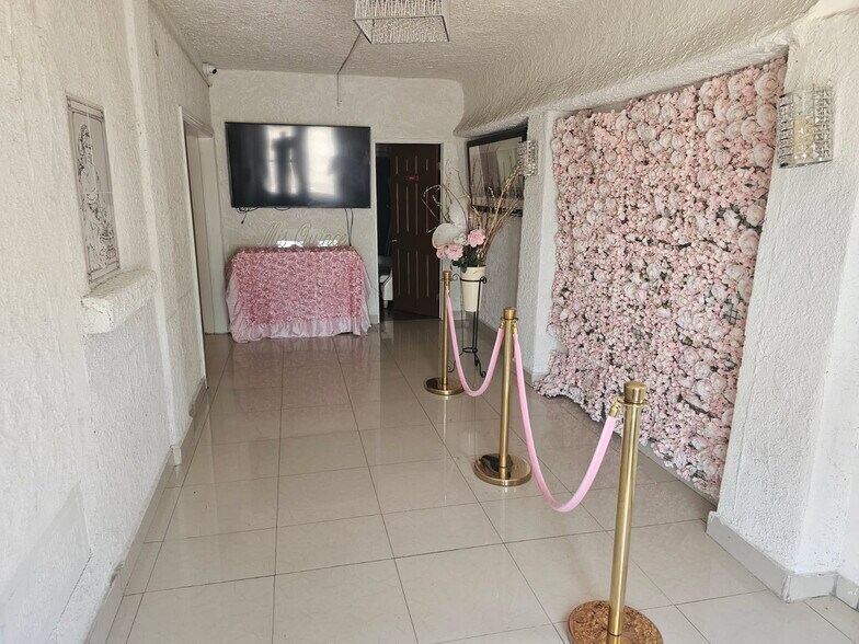 More Photos Of 1139 W 6th St, San Bernardino Freestanding For Sale