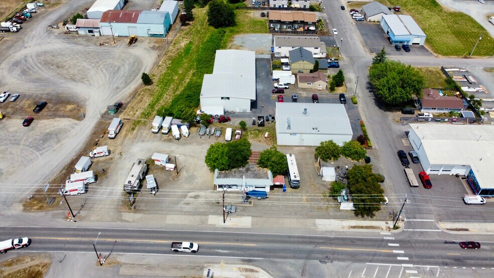 More Photos Of 301 W Main St, Molalla Land For Sale