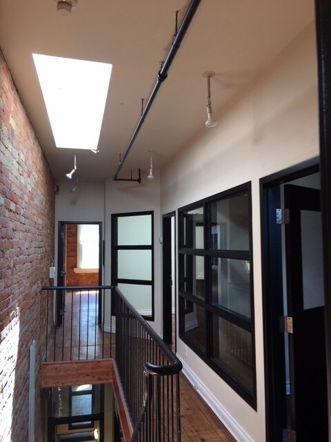 More Photos Of 348 Queen St W, Toronto Storefront Retail Residential For Sale