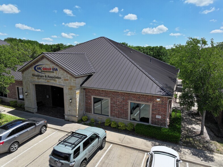 More Photos Of 6570 Naaman Forest Blvd, Garland Coworking Space