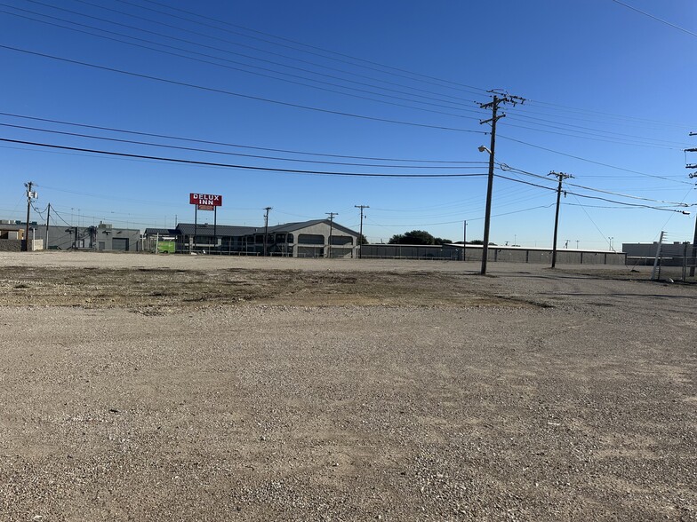 More Photos Of 2764 Interstate 30, Mesquite Land For Sale