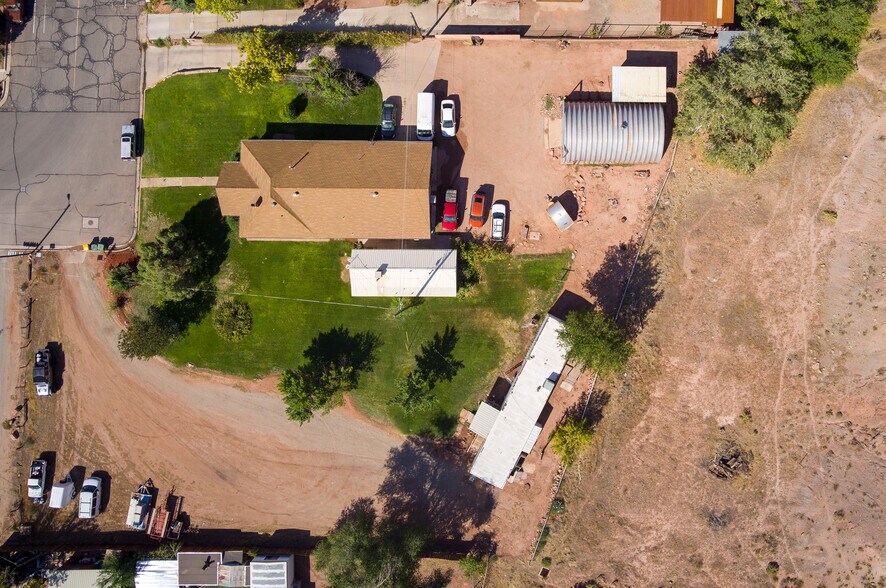 More Photos Of 195 E 200 N, Moab Specialty For Sale