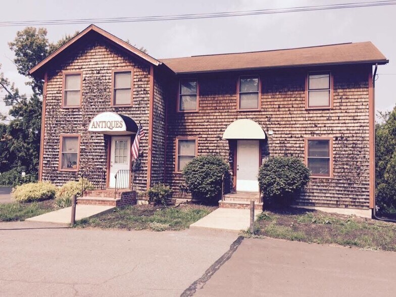 Primary Photo Of 3 Marble St, Baldwinsville Office Residential For Lease