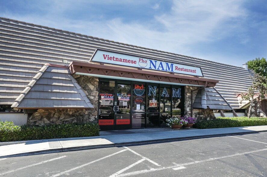 More Photos Of 802-844 W El Camino Real, Sunnyvale Unknown For Lease