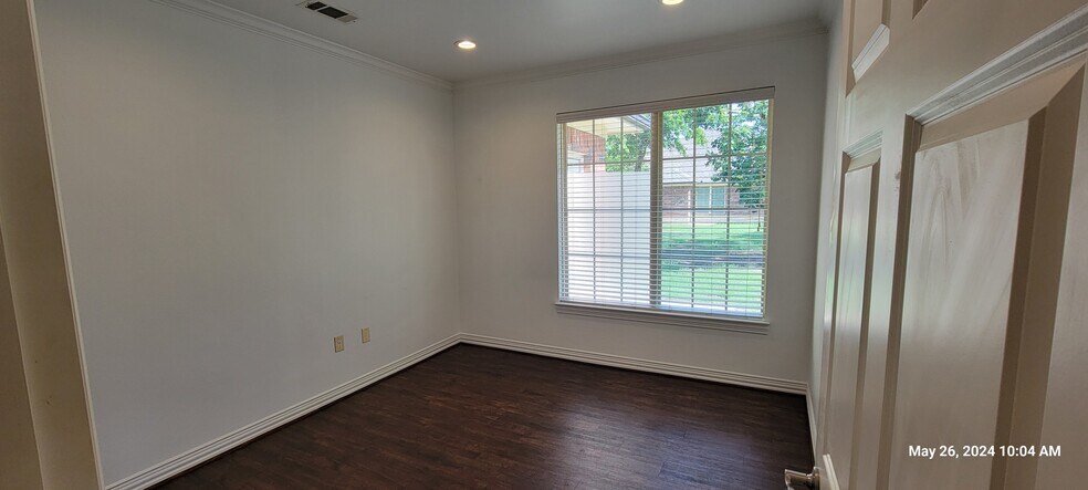 More Photos Of 8668 John Hickman Pky, Frisco Medical For Lease