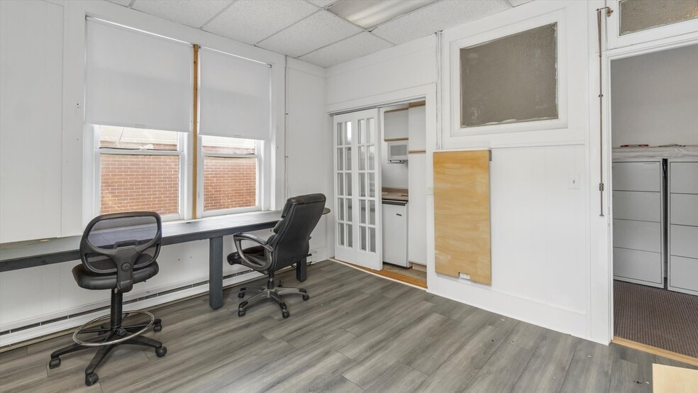 More Photos Of 4 E Main St, Riverhead Storefront Retail Office For Sale