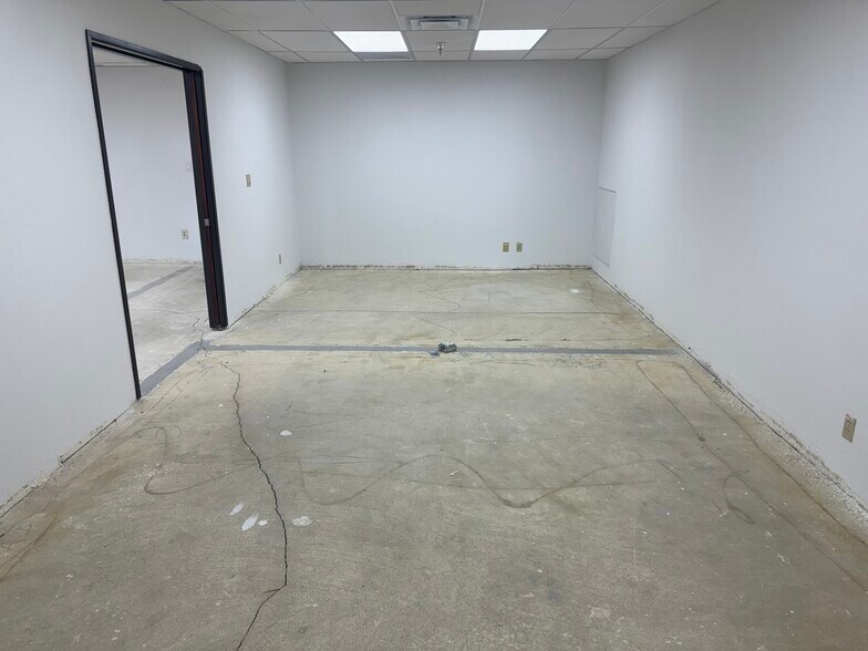 More Photos Of 730 S Pacific Coast Hwy, Redondo Beach Office For Lease