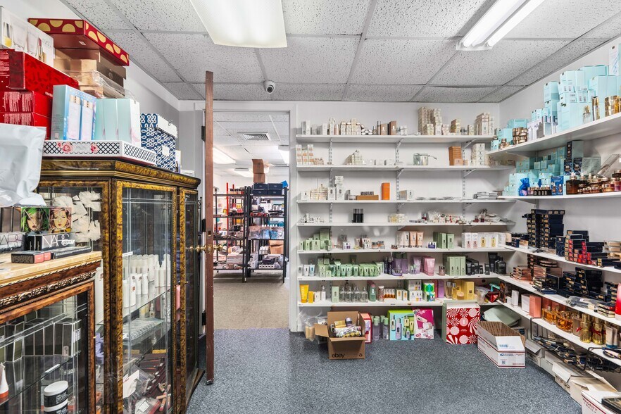 More Photos Of 362 Stockton St, Perth Amboy Storefront For Sale