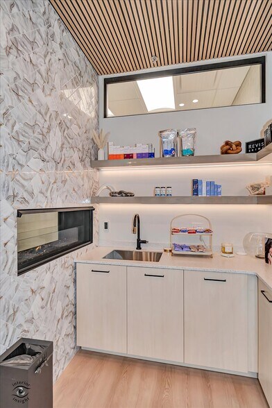 More Photos Of 5143-5151 Mochel Dr, Downers Grove Office For Sale