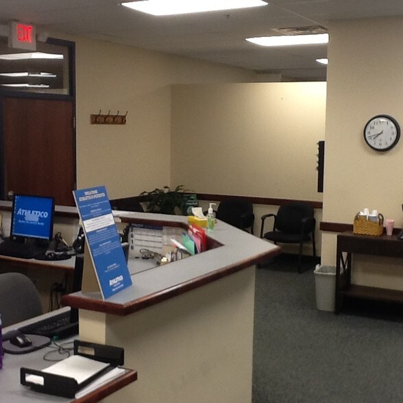 More Photos Of 8840 Calumet Ave, Munster Office For Lease