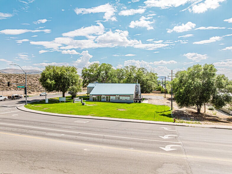 Primary Photo Of 1501 Lamoille Hwy, Elko Medical For Sale