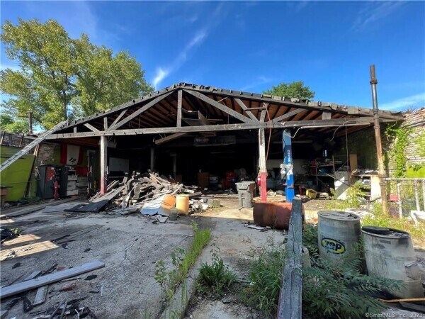 More Photos Of 639 Windsor St, Hartford Auto Repair For Sale