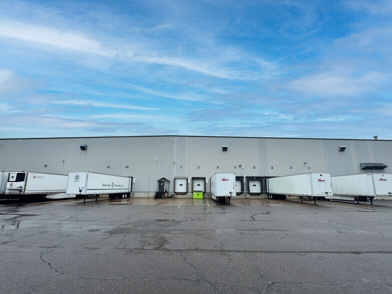 More Photos Of 500 N 72nd Ave, Wausau Distribution For Lease