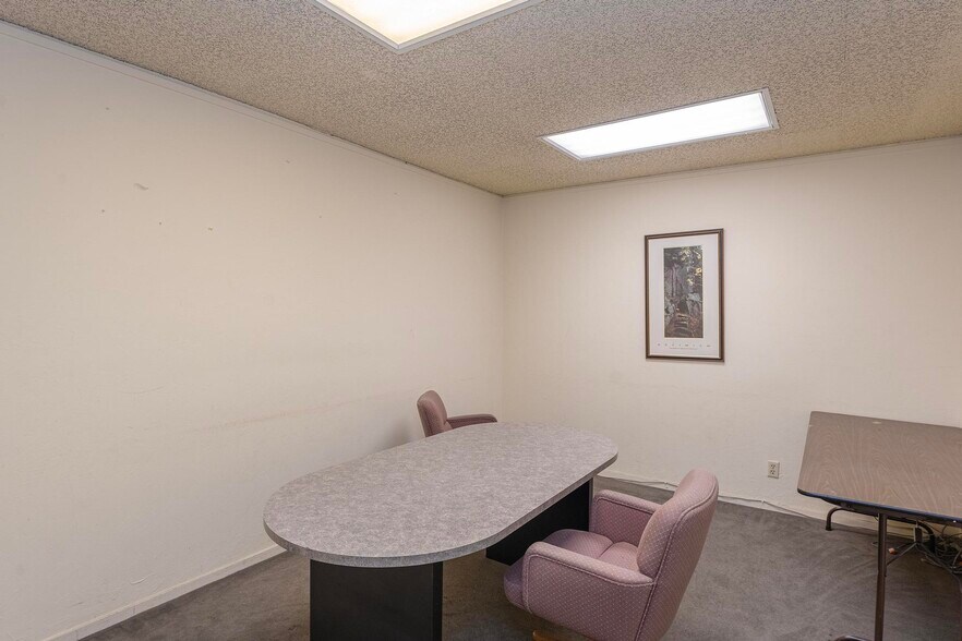 More Photos Of 499 Alvarado St, Monterey Freestanding For Sale