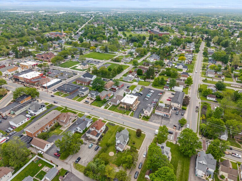 More Photos Of 4103 Broadway, Grove City Freestanding For Sale