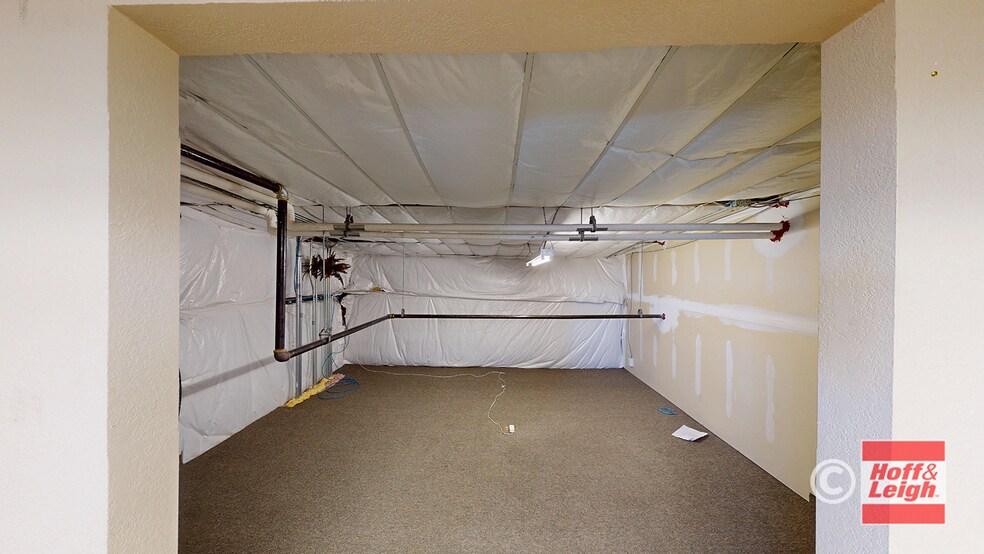 More Photos Of 4605 Town Center Dr, Colorado Springs Warehouse For Lease