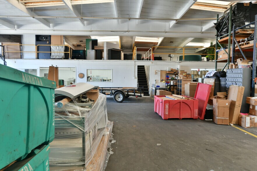 More Photos Of 1910-1920 W 144th St, Gardena Warehouse For Sale