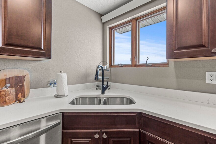 More Photos Of 5642 Bob Ln, Black Hawk Service For Sale