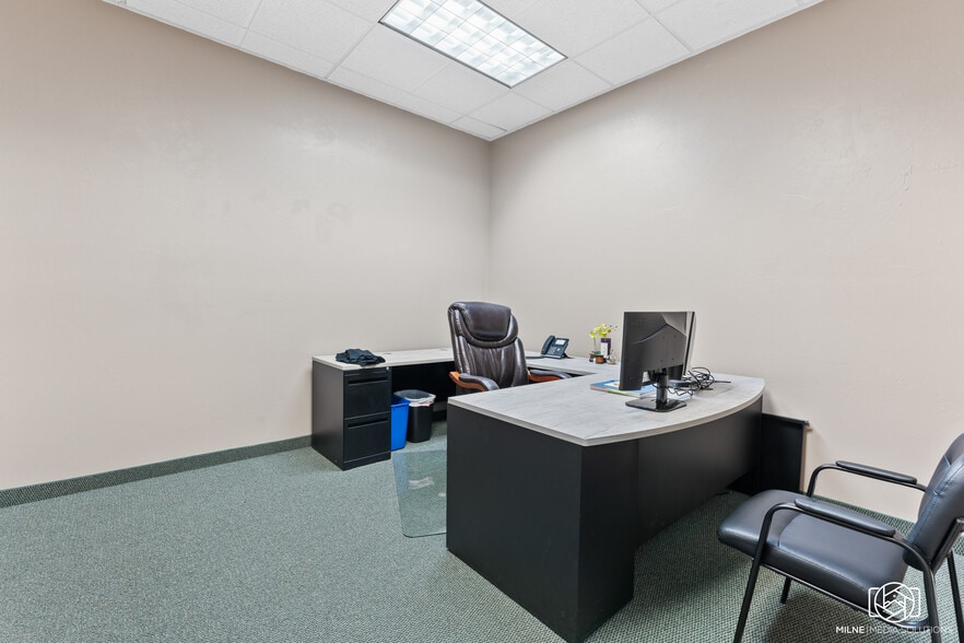 More Photos Of 1173 S 250 W, St George Office Residential For Lease