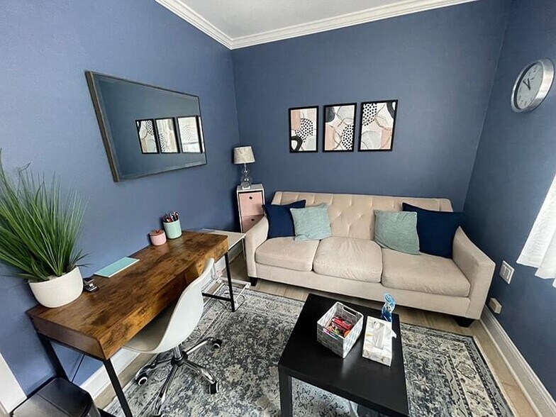 More Photos Of 8328-C Traford, Springfield Medical For Sale