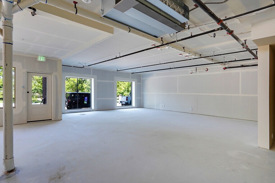 More Photos Of 107 C Street, Independence Apartments For Lease