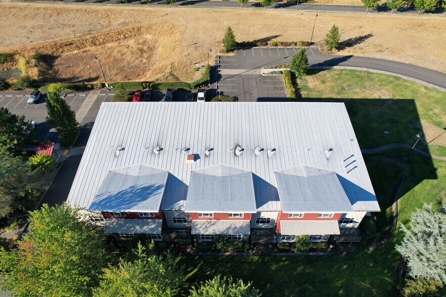 More Photos Of 700 Prairie Park Ln SE, Yelm Hotel For Sale