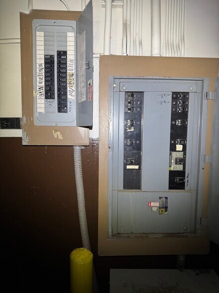 More Photos Of 8716 SE 15th St, Oklahoma City Distribution For Sale