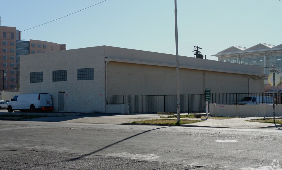 More Photos Of 533 W Monroe St, Phoenix Warehouse For Sale