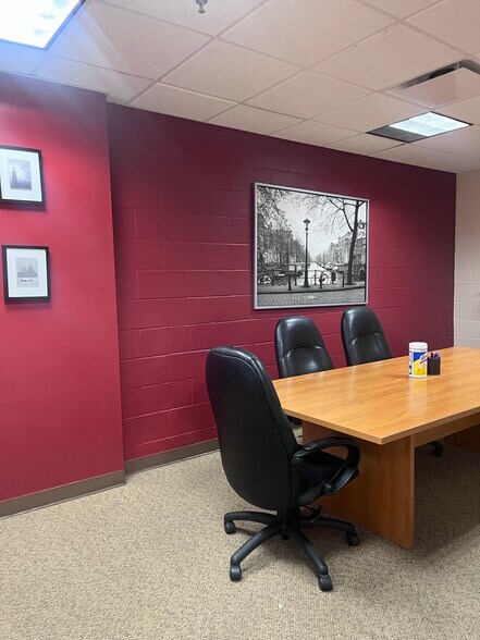 More Photos Of 4511 Riviera Shores St, San Diego Self Storage For Lease