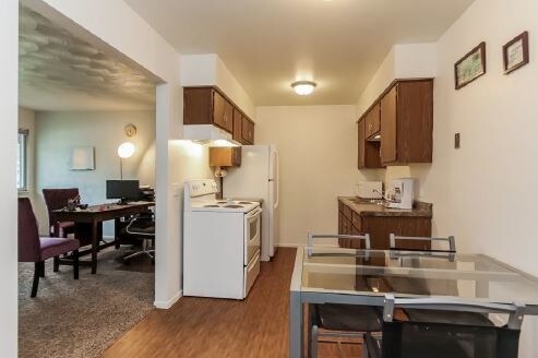 More Photos Of 1525-1605 Bacon Ave, Portage Apartments For Sale