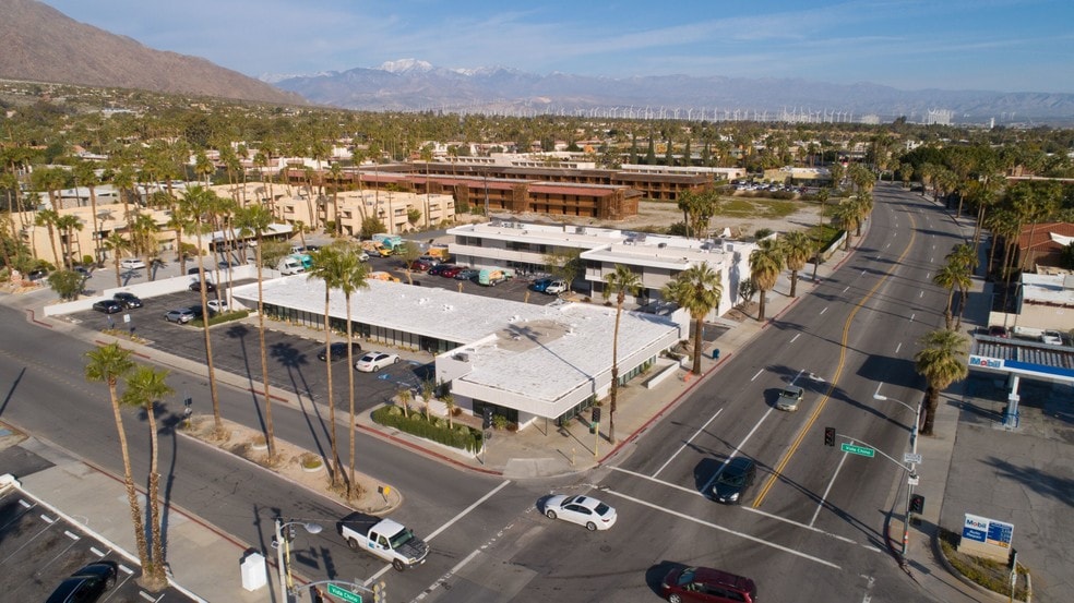 More Photos Of 1701 N Palm Canyon Dr, Palm Springs Office For Lease