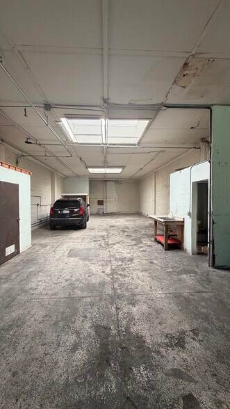 More Photos Of 3258 17th St, San Francisco Storefront Retail Residential For Lease