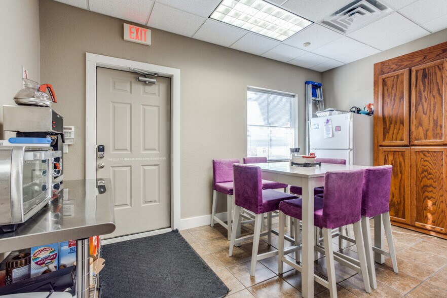 More Photos Of 660 W FM 2410 Rd, Harker Heights Medical For Sale