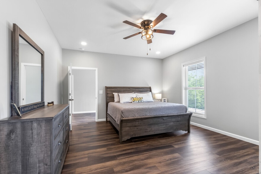 More Photos Of 1049 Oregon Rd, Lascassas Specialty For Sale