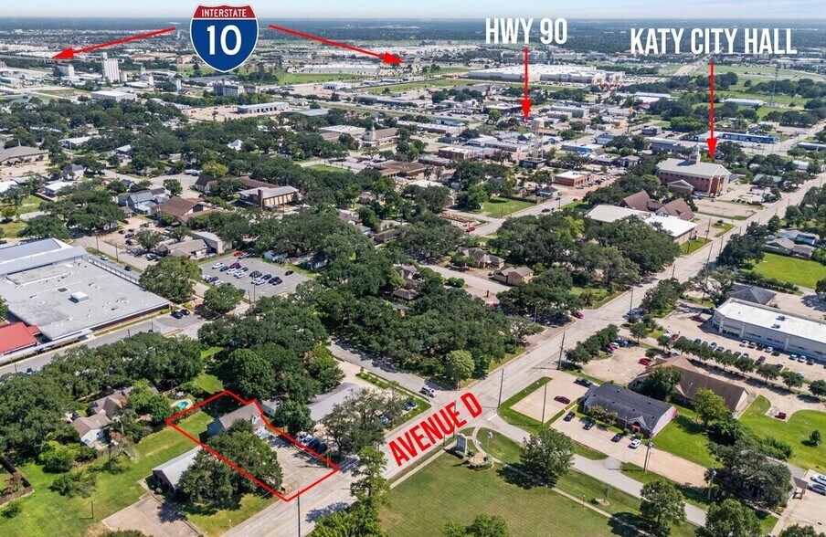 More Photos Of 1324 Avenue D, Katy Medical For Sale