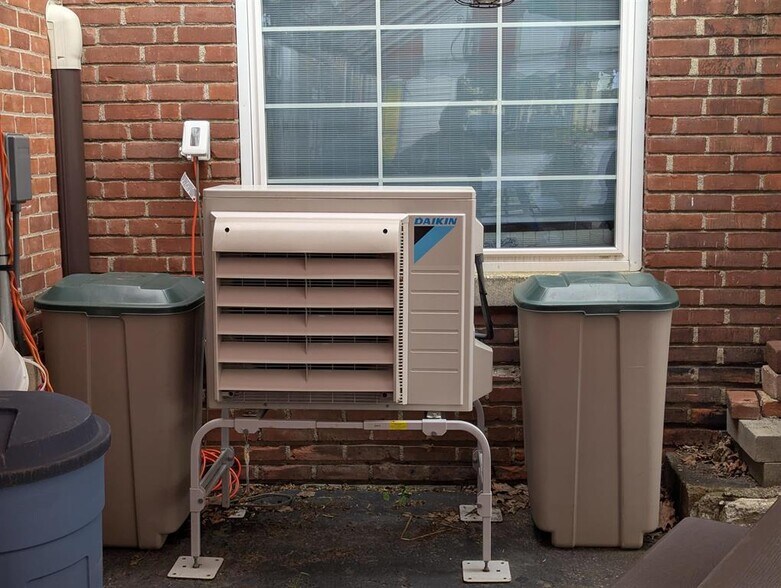 More Photos Of 209 Main St, Charlestown Storefront Retail Office For Sale