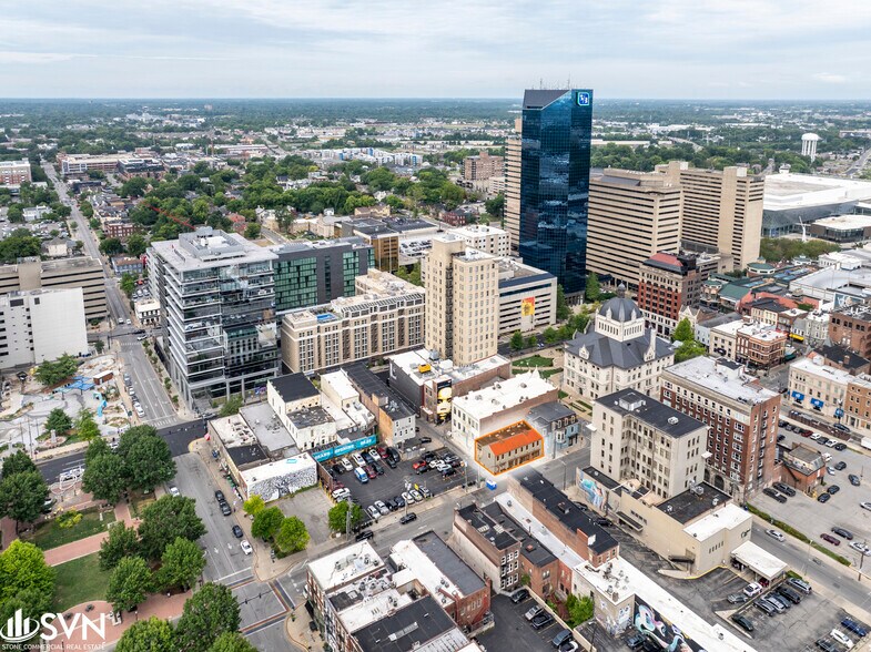 More Photos Of 150 W Short St, Lexington Office For Lease